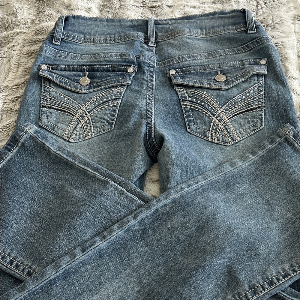 Vintage Denim Flare Jeans (Juniors) - Picture 4 of 15